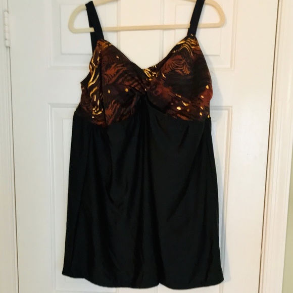 Delta Burke Other - ⬇️Delta Burke V-neck Empire Swim Dress NWT